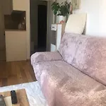 Apartman Ura *