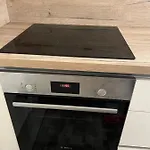 Ura *